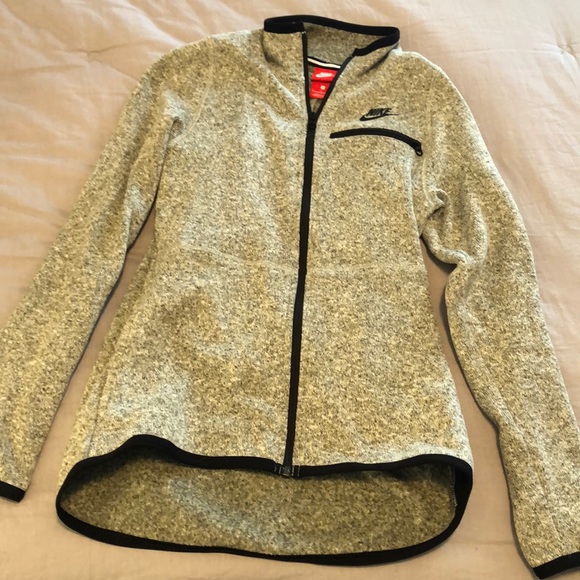 Nike zip up - Picture 1 of 5